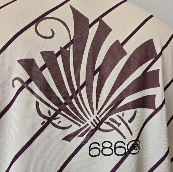 686 Smarty Cream and Maroon Striped Jacket. Size Large - Picture 8 of 14